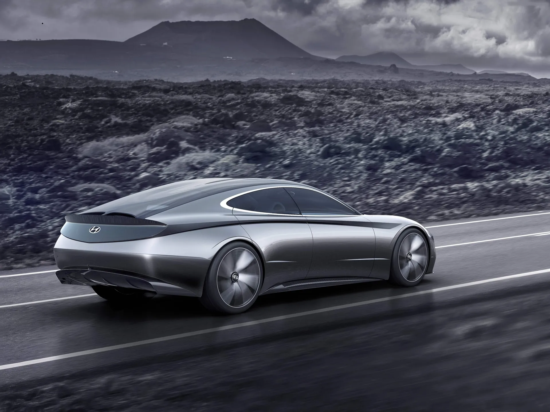 Hyundai Le Fil Rouge Concept (2018) – zadní tříčtvrteční pohled