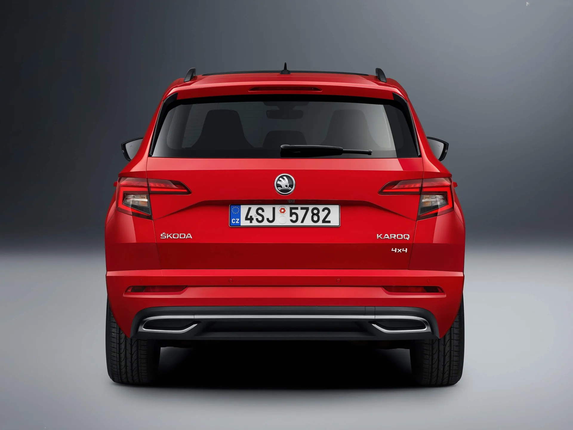 Skoda Karoq Sportline (2019) – zezadu