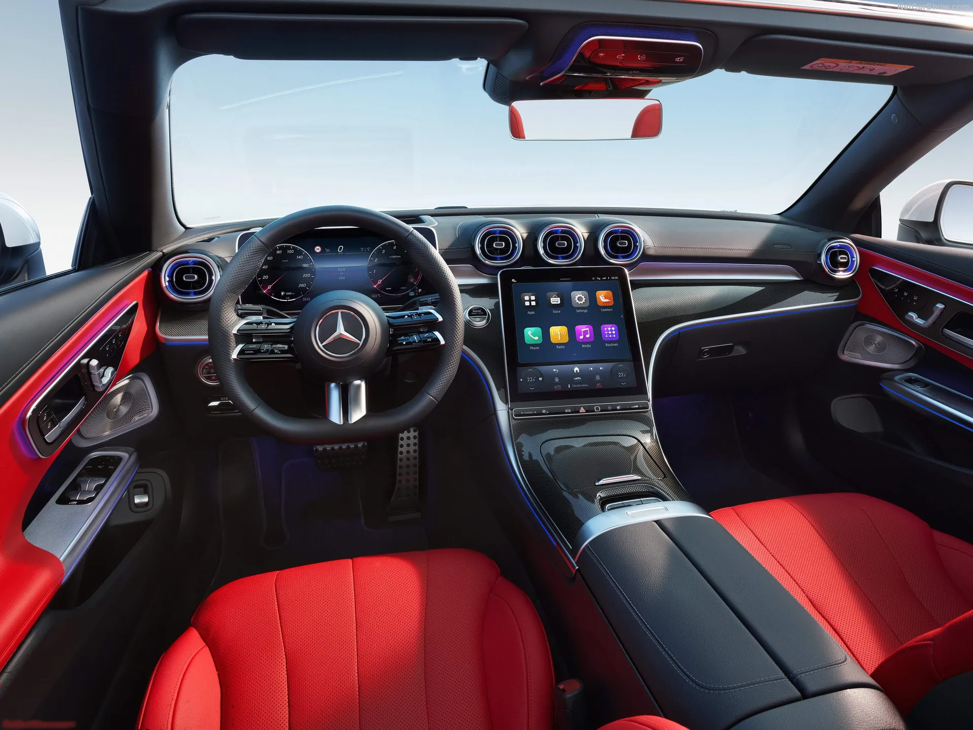 Mercedes-Benz CLE Cabriolet (2024) – interiér