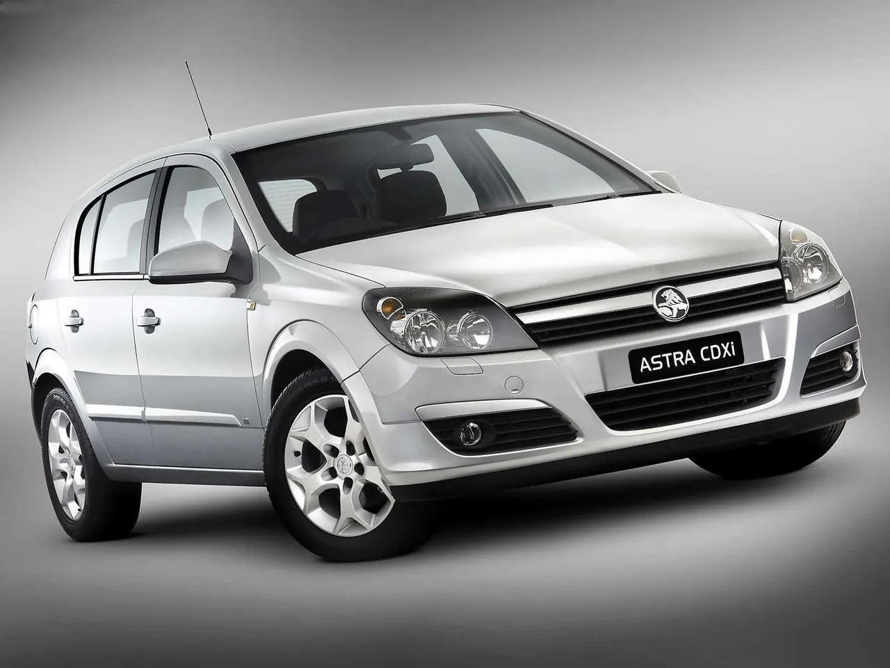 Holden Astra CDXi 5door (2004)