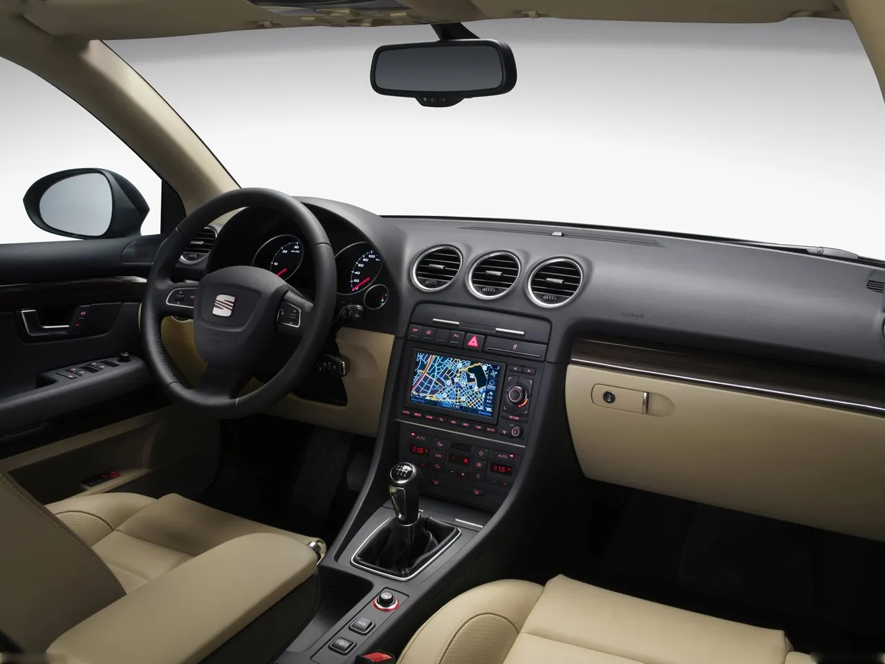 Seat Exeo ST (2010) – interiér