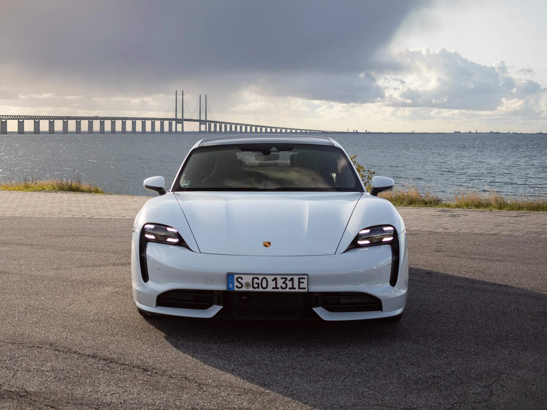 Porsche Taycan Turbo (2020) – zepředu