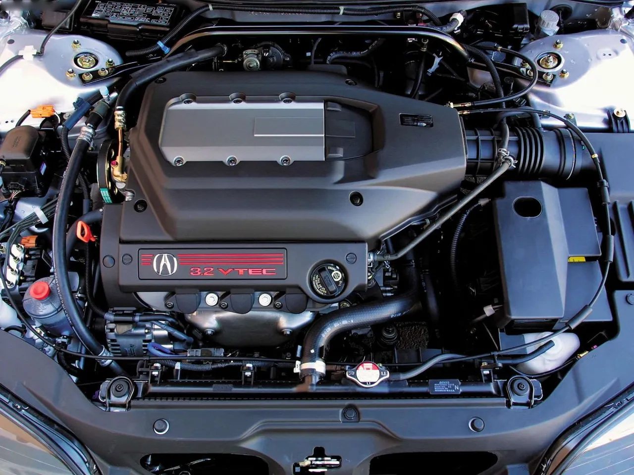 Acura 3.2 CL Type-S (2003) – motorový prostor