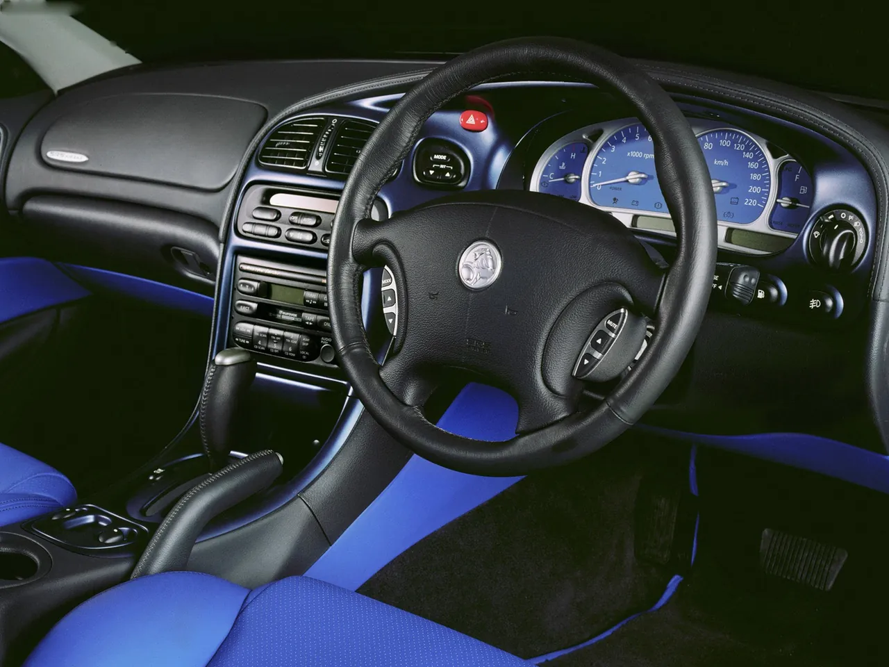 Holden Coupe Concept (1998) – interiér