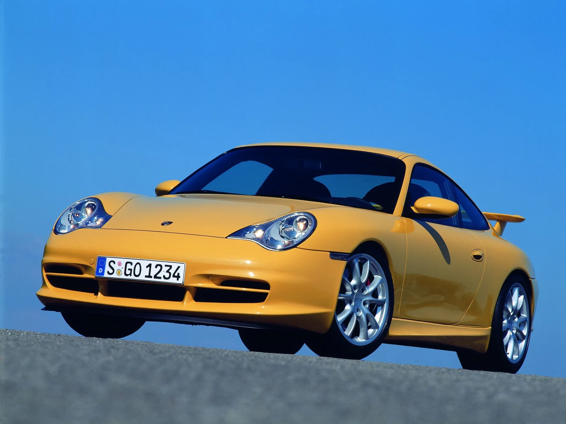 Porsche 911 GT3 (2004)