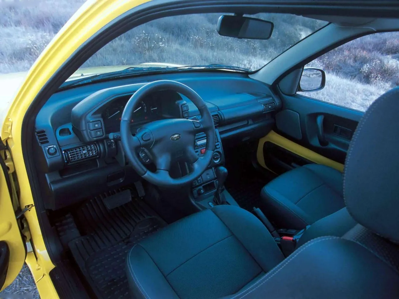 Land Rover Freelander SE3 (2003) - Interior