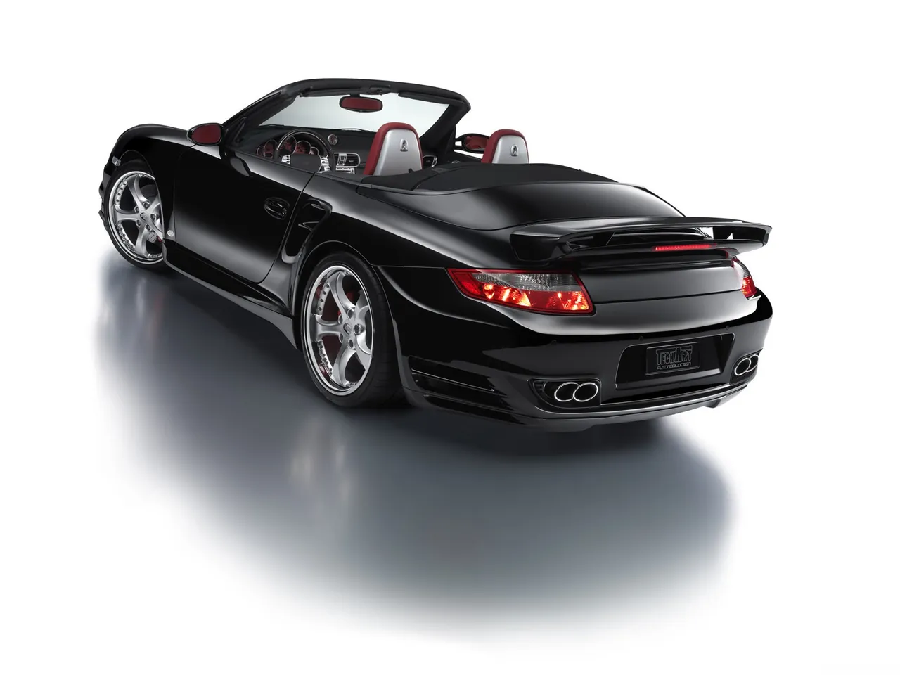 TechArt Porsche 911 Turbo Cabriolet (2007) – zadní tříčtvrteční pohled