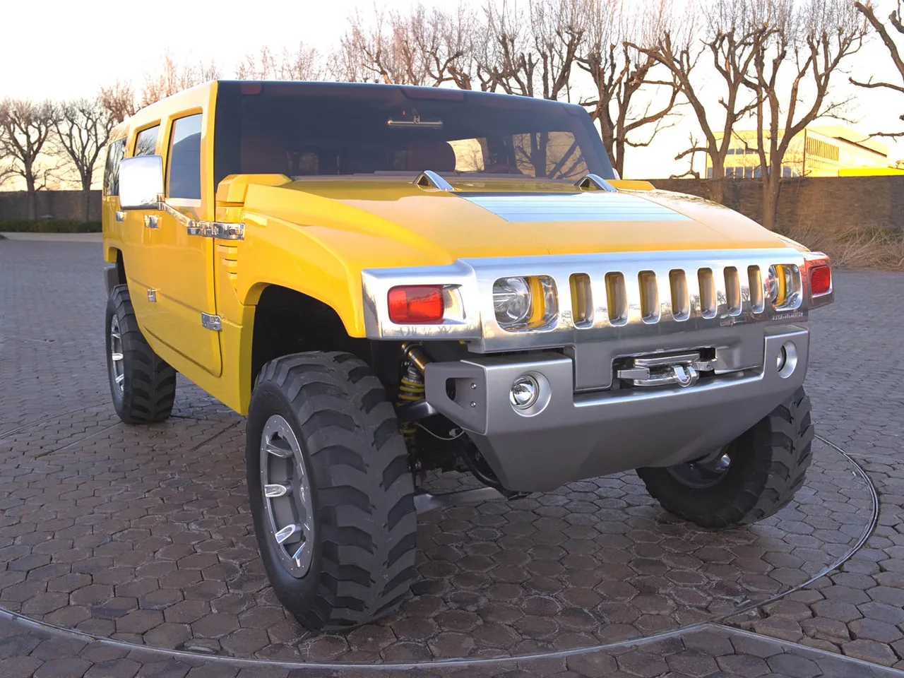 Hummer H2 SUV Concept (2002)