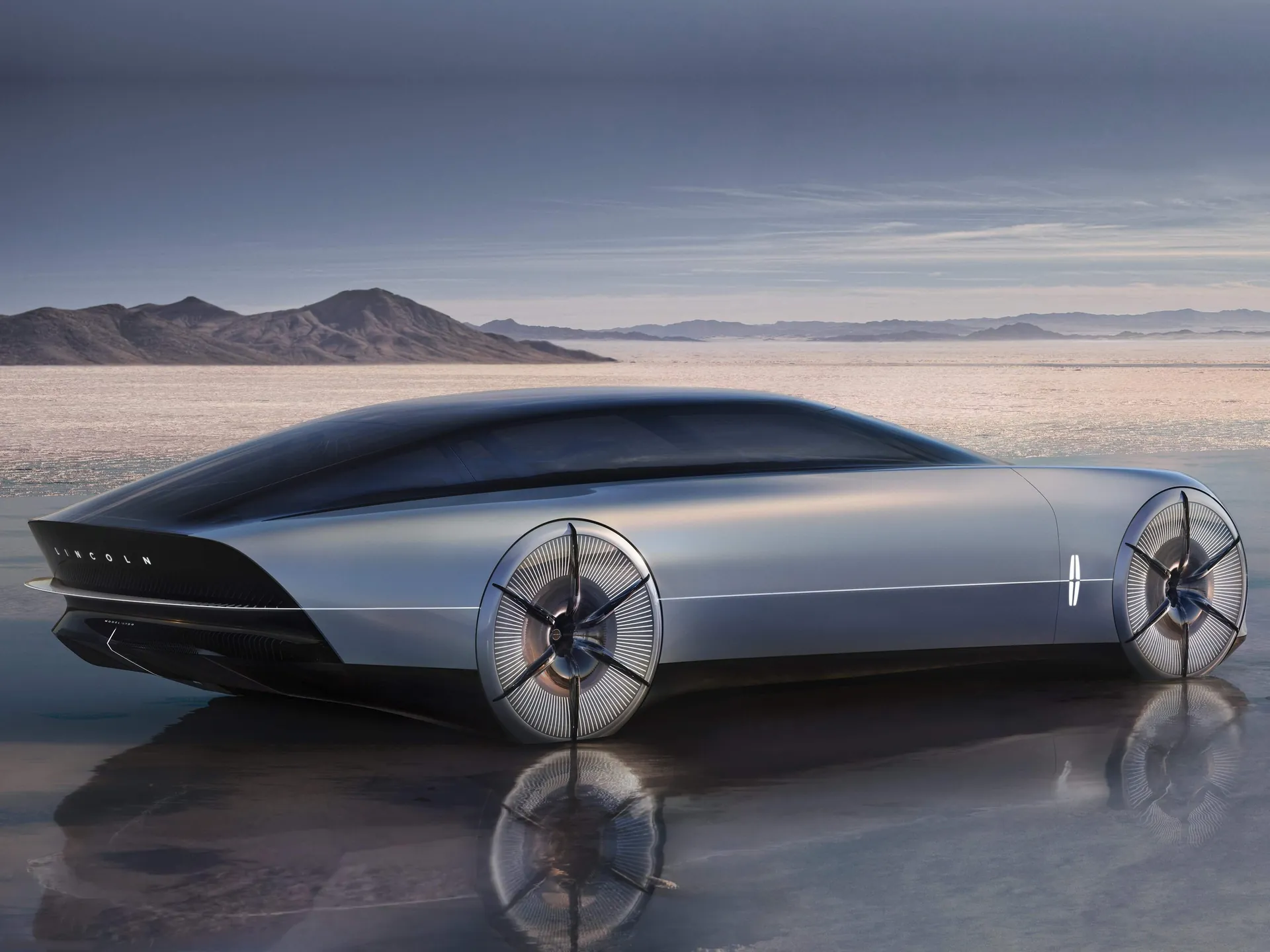 Lincoln Model L100 Concept (2022) – zadní tříčtvrteční pohled