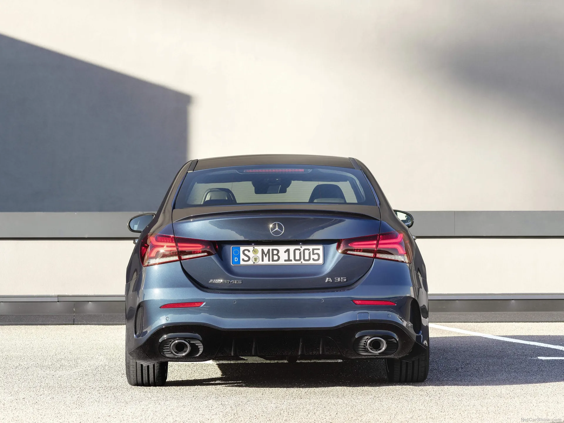 Mercedes-Benz A35 AMG 4Matic Sedan (2020) - Rear