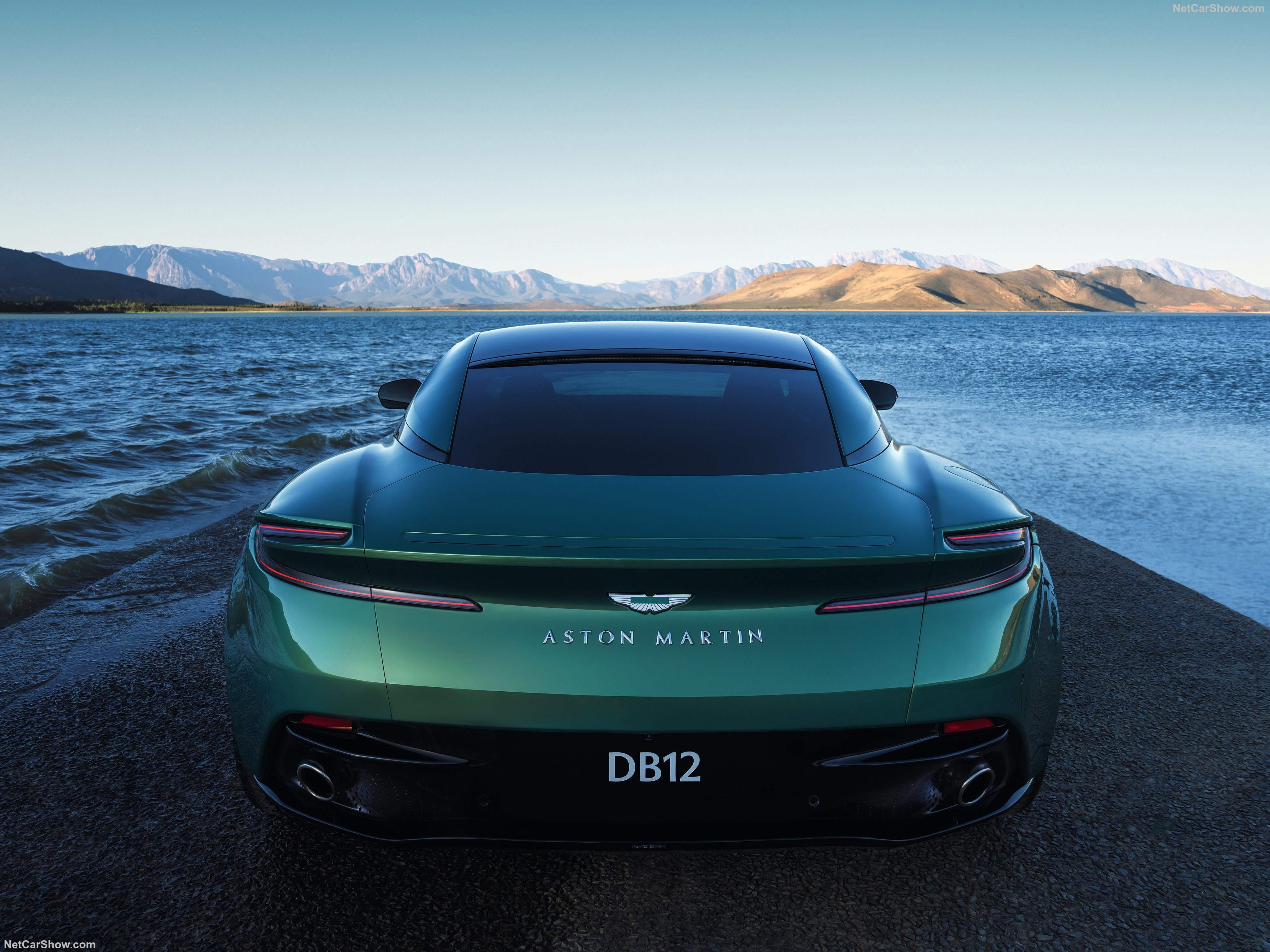 Aston Martin DB12 (2024) – zezadu
