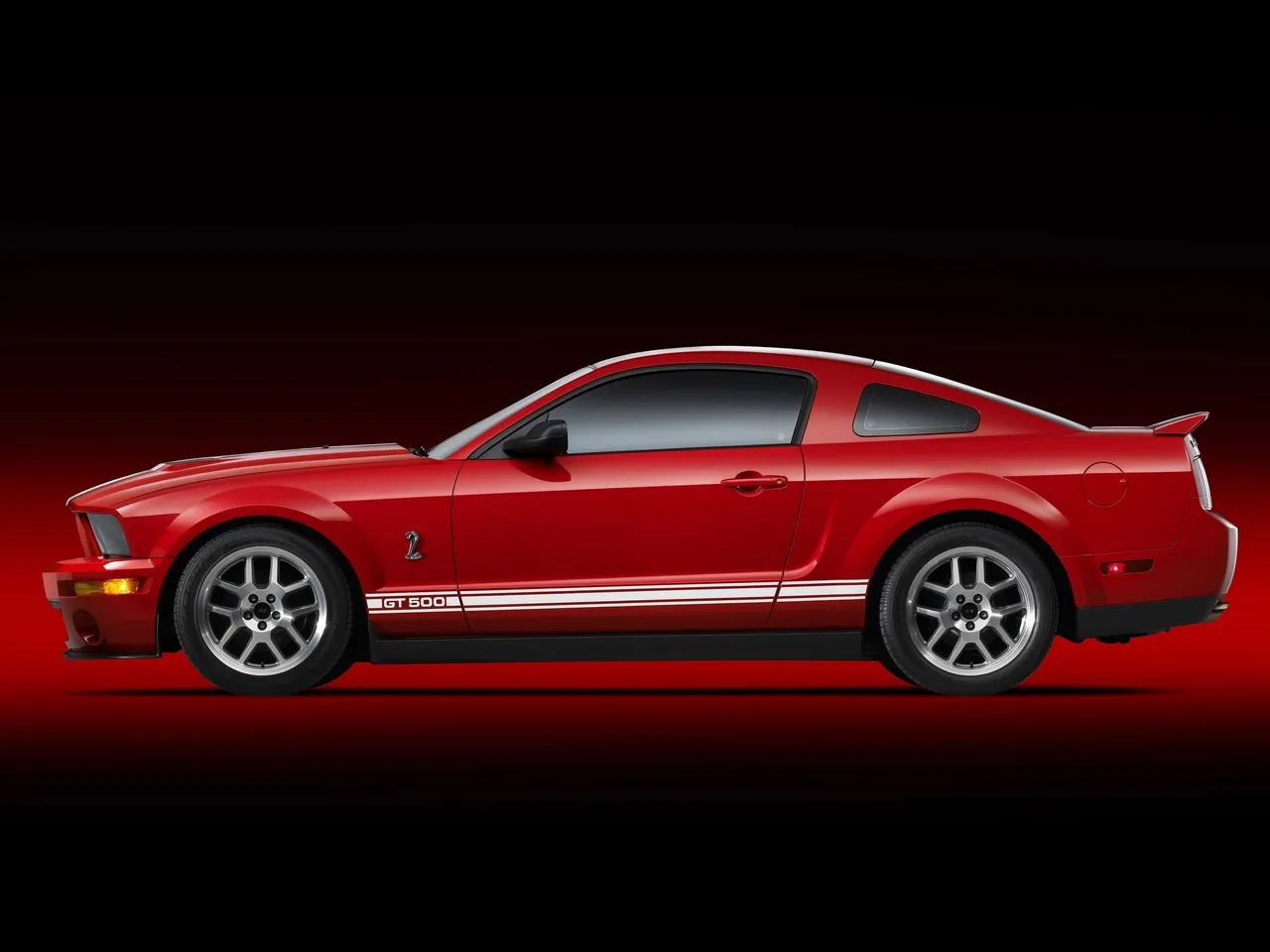Ford Mustang Shelby GT500 (2007) – boční profil