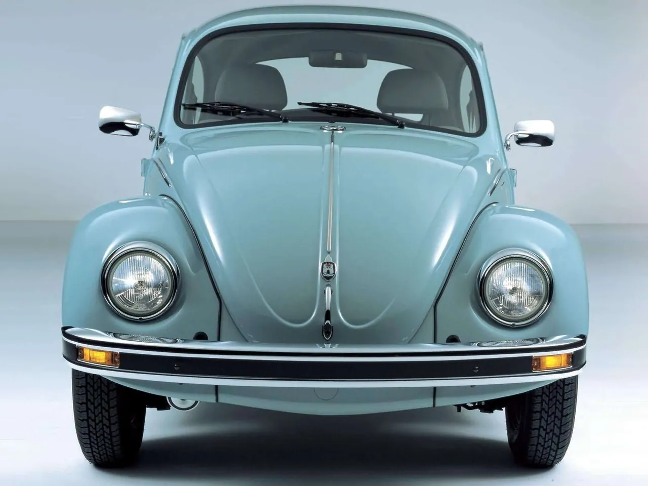 Volkswagen Beetle Last Edition (2003) - Front