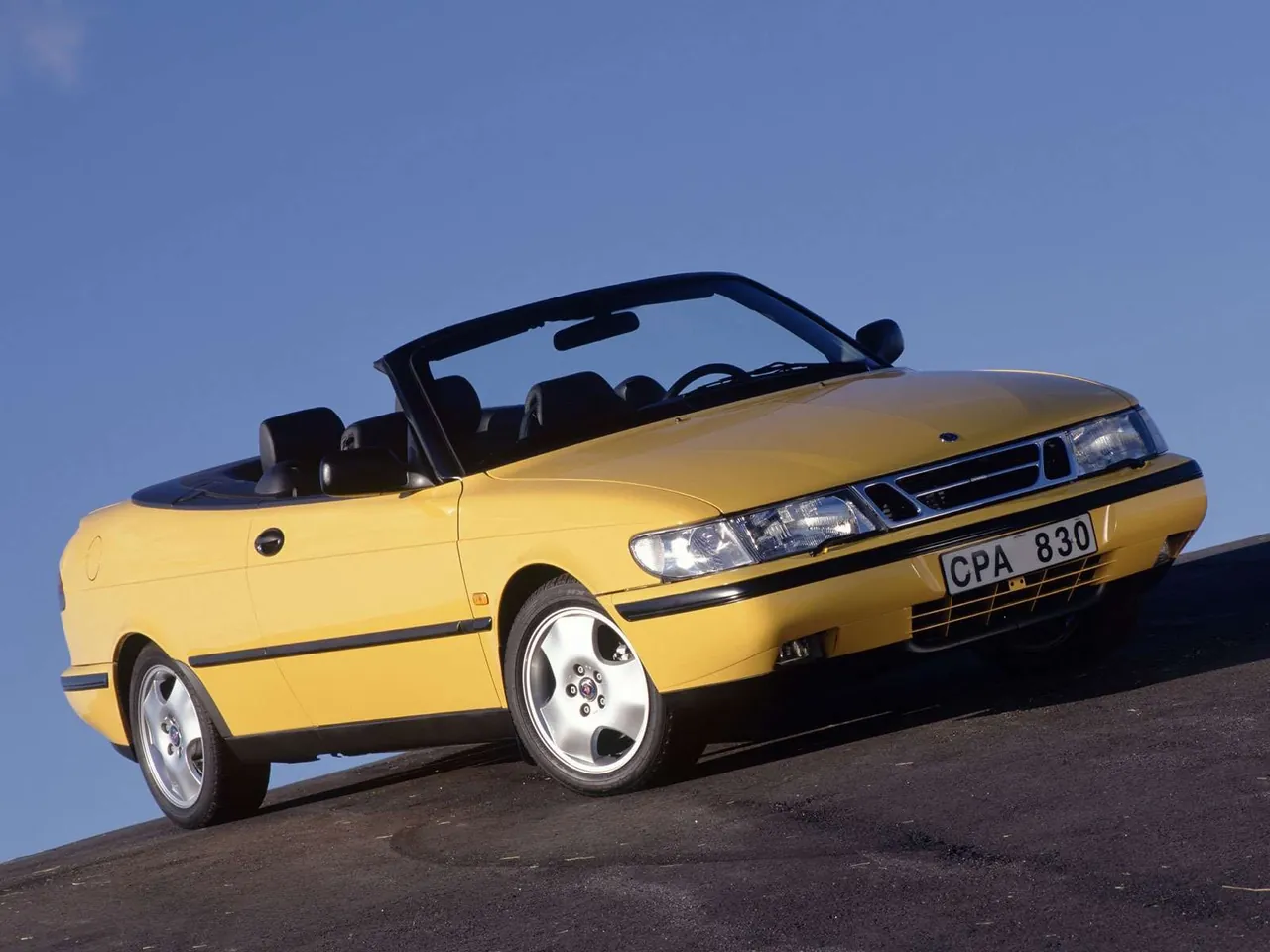 Saab 900 Convertible (1998)