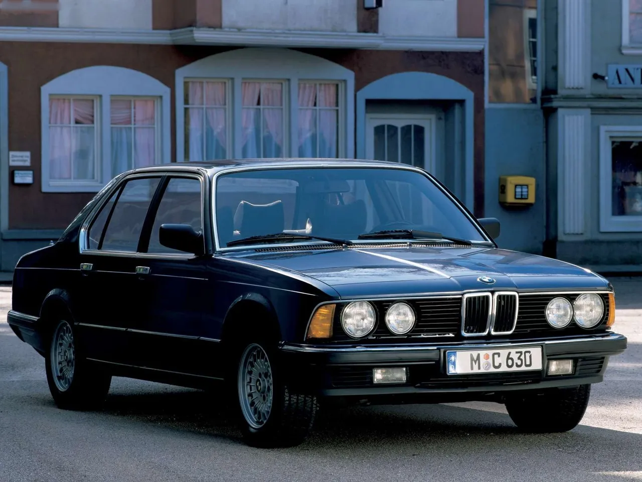 BMW 745i (1980)