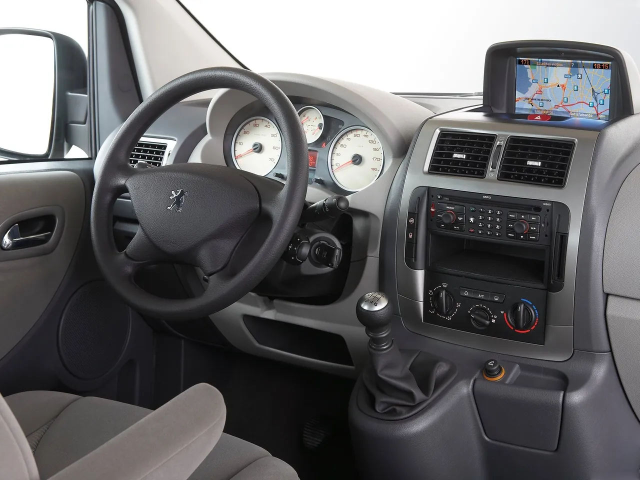 Peugeot Expert Tepee (2007) - Interior