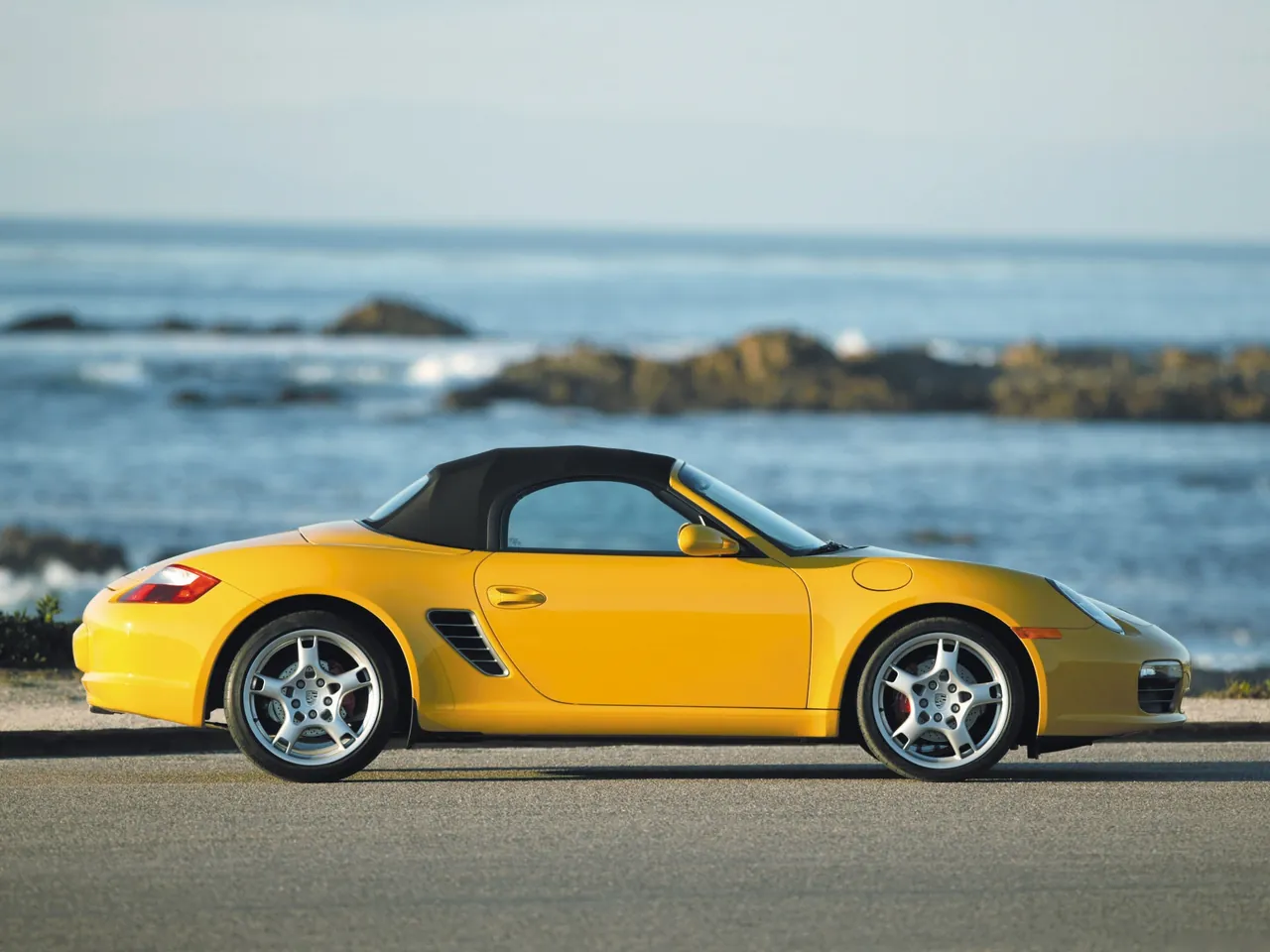 Porsche Boxster S (2005) - Side Profile