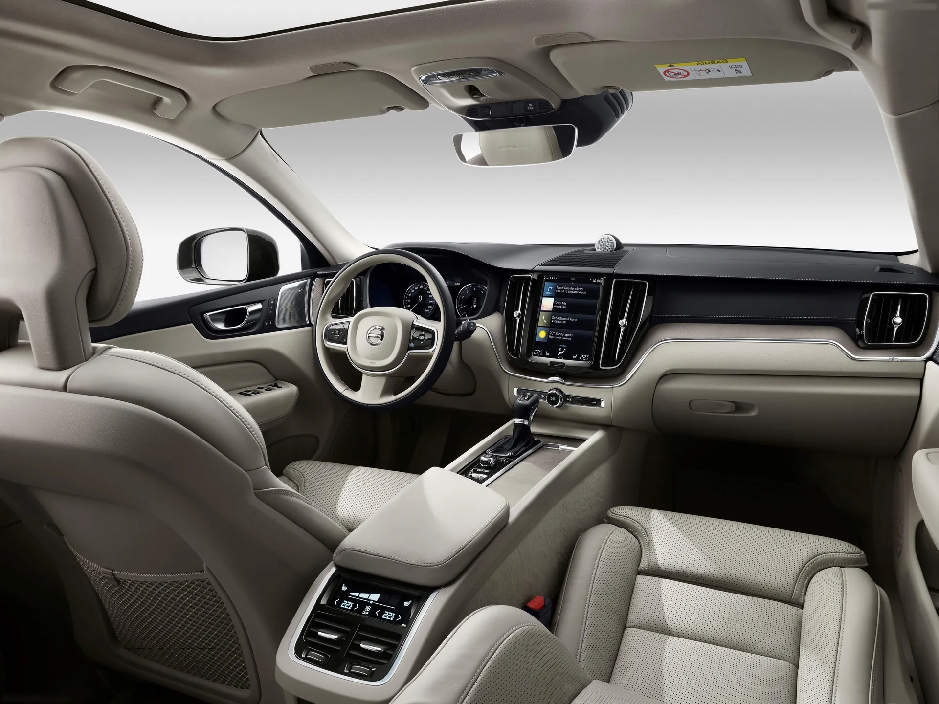 Volvo XC60 (2018) – interiér