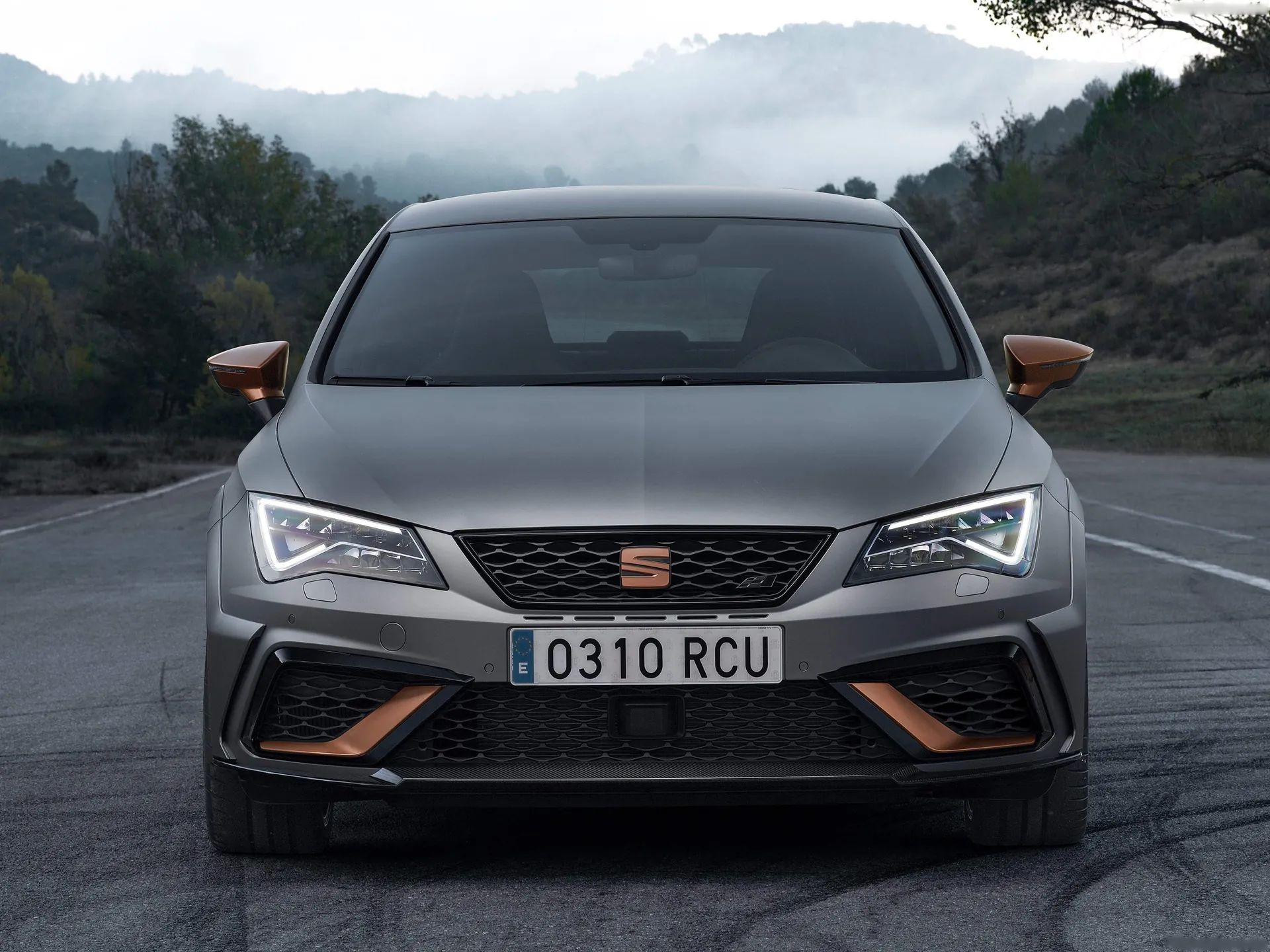 Seat Leon Cupra R (2018) – zepředu