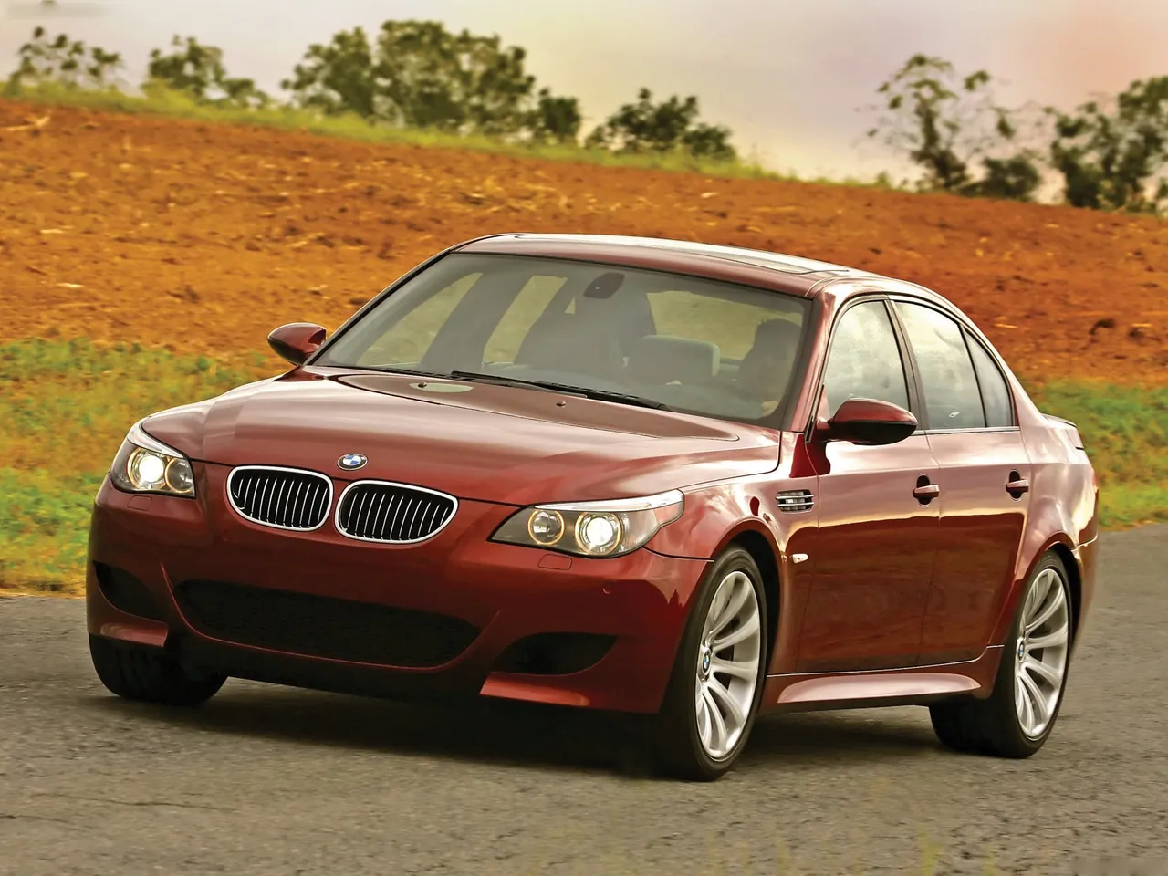 BMW M5 (2007)