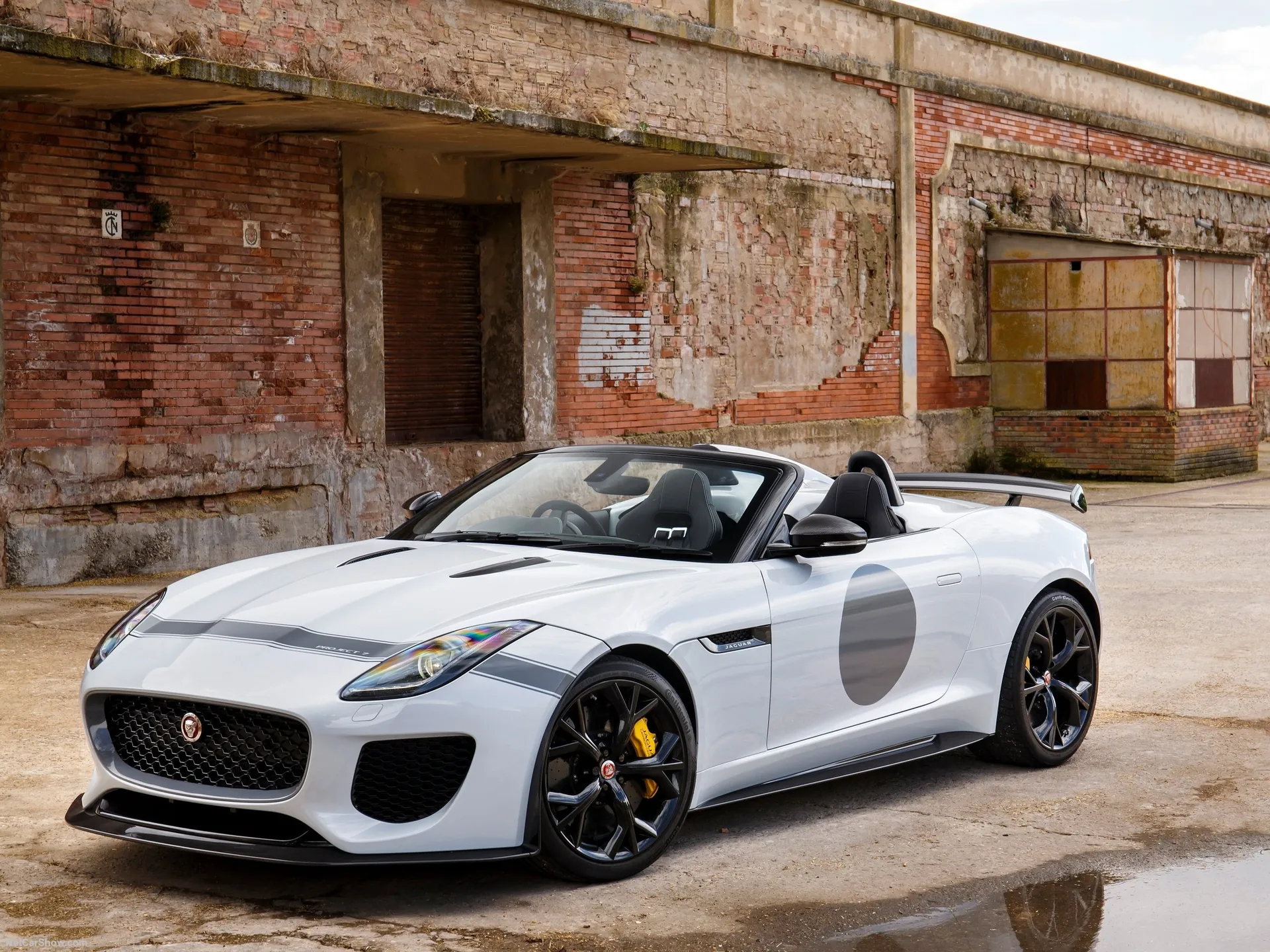 Jaguar F-Type Project 7 (2015)