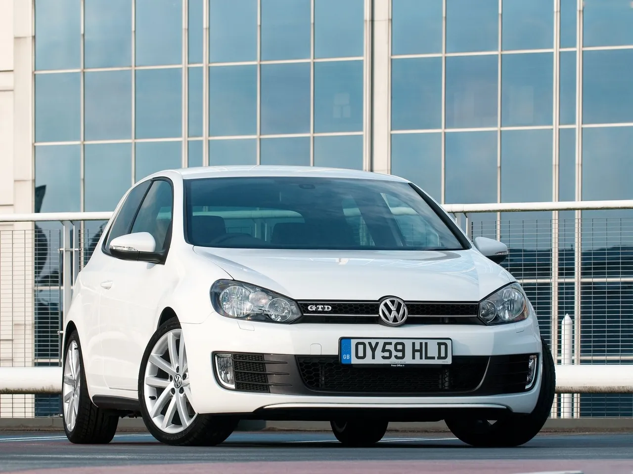 Volkswagen Golf GTD (2010)
