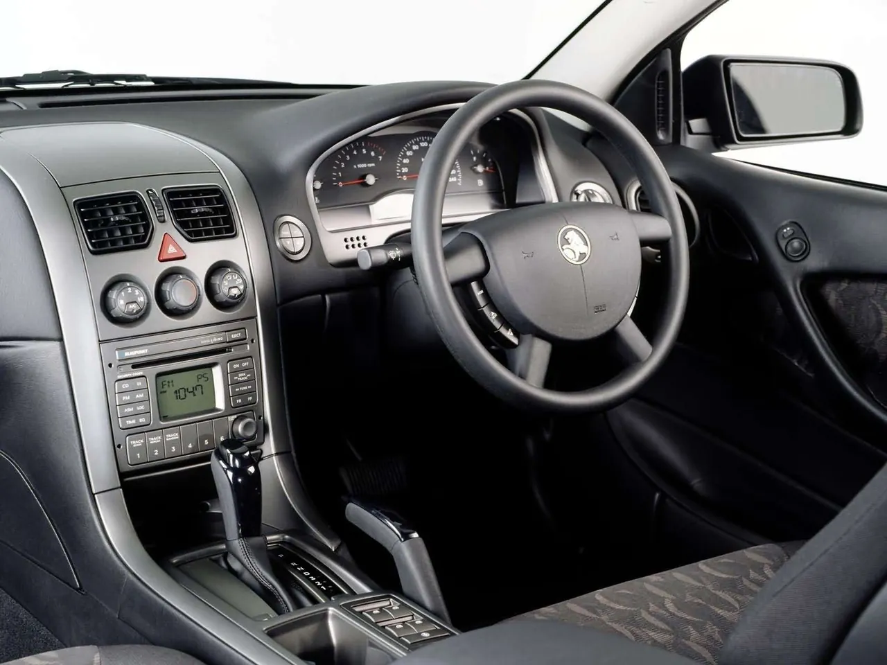 Holden VY Commodore Acclaim (2003) – interiér