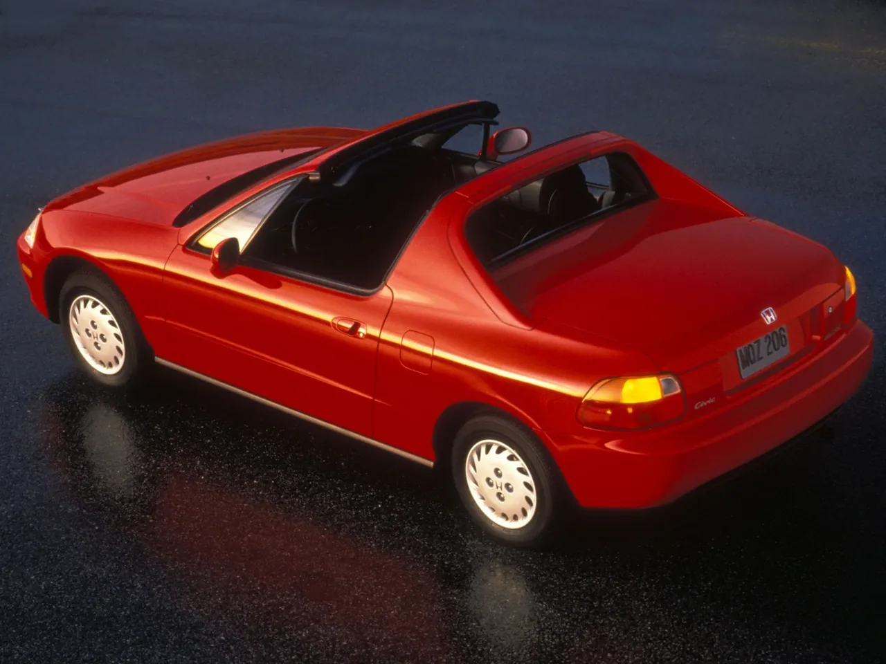 Honda Civic Del Sol (1993) – zadní tříčtvrteční pohled