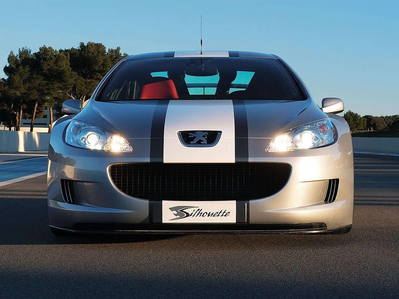 Peugeot 407 Silhouette Concept (2004) – zepředu