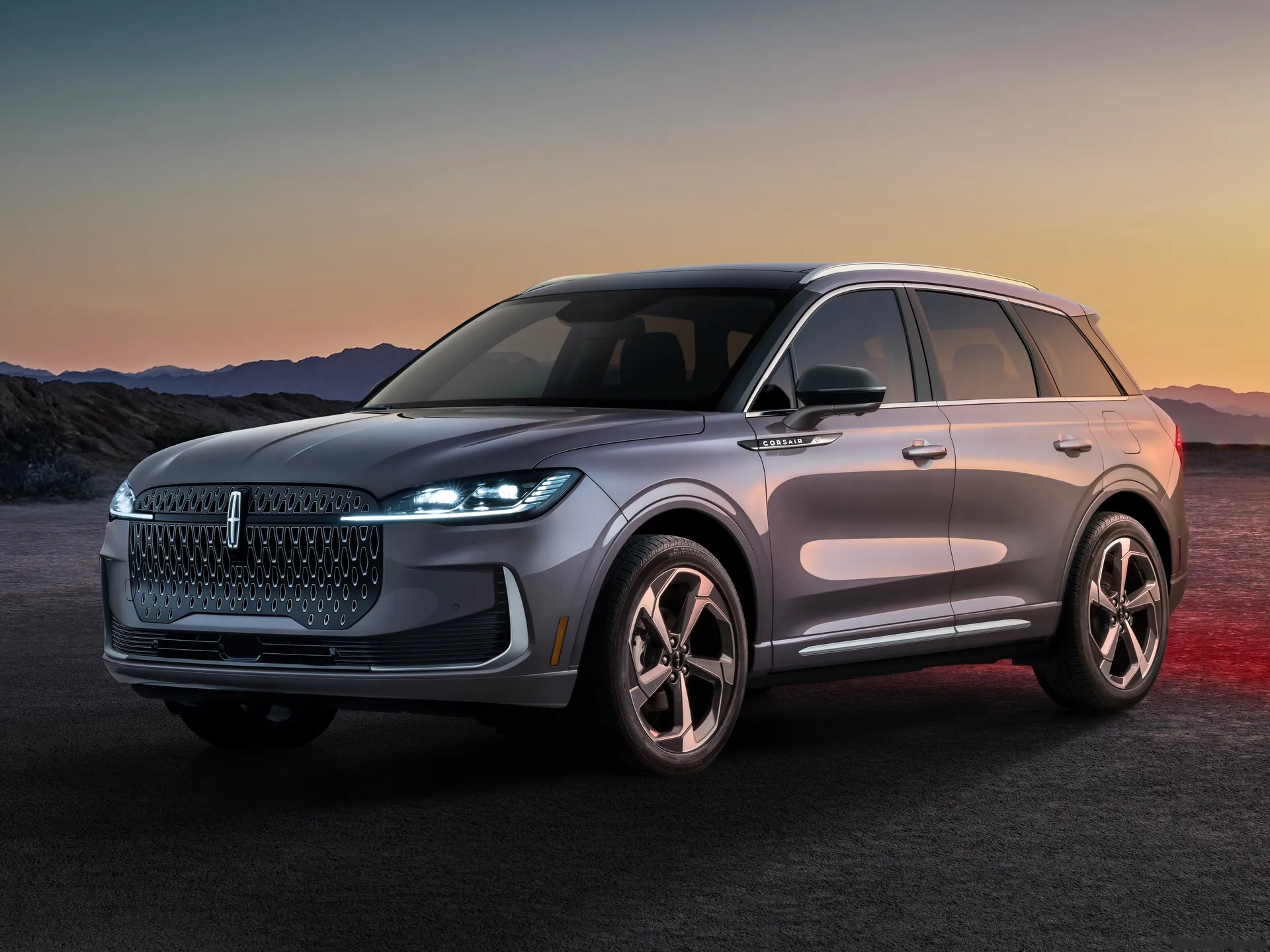 Lincoln Corsair Hybrid (2027)