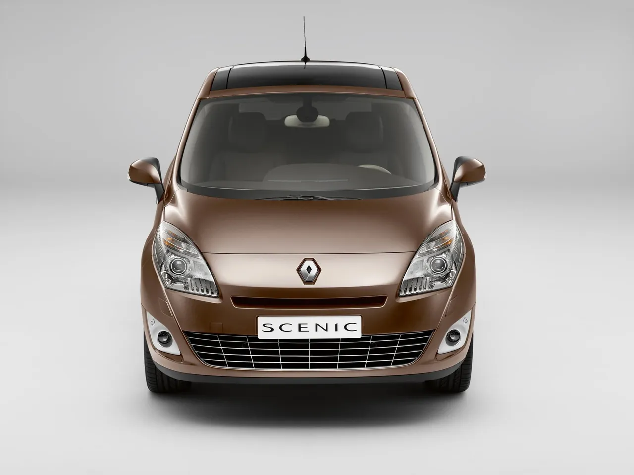 Renault Grand Scenic (2010) – zepředu