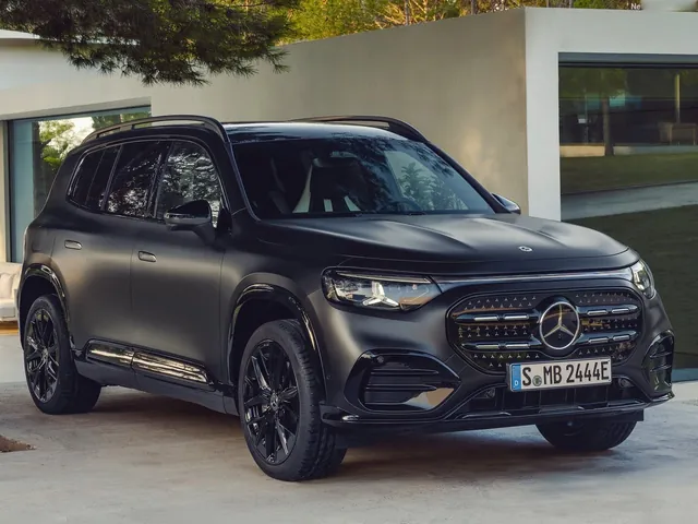 Mercedes-Benz GLB (2027)