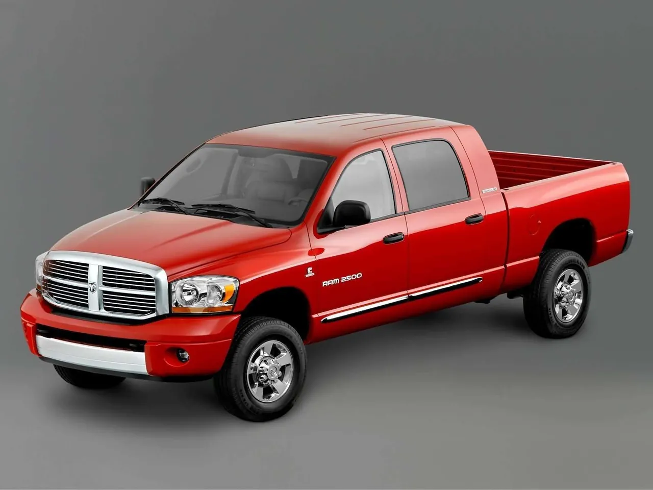 Dodge Ram Mega Cab (2006)