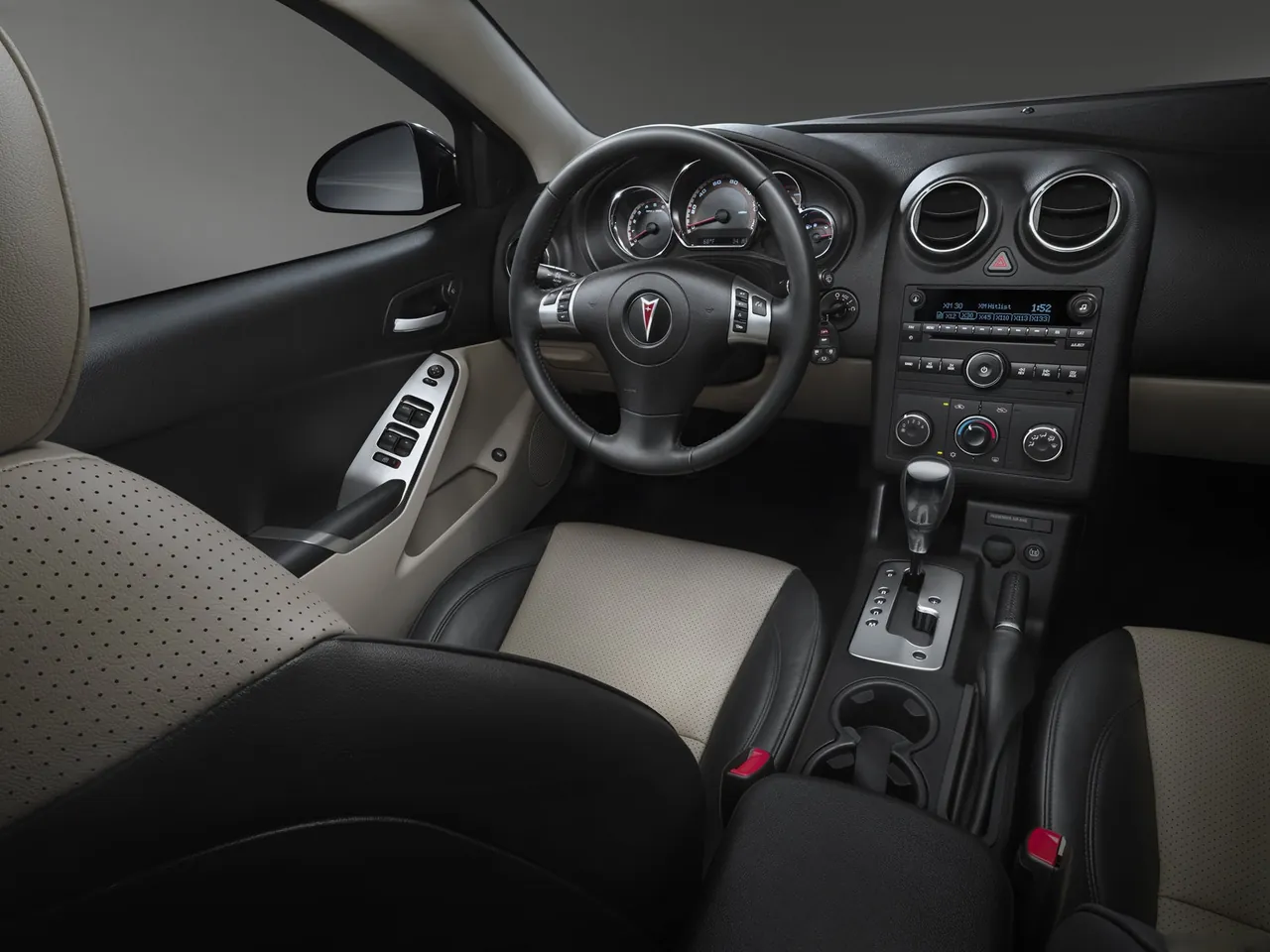 Pontiac G6 (2009) – interiér