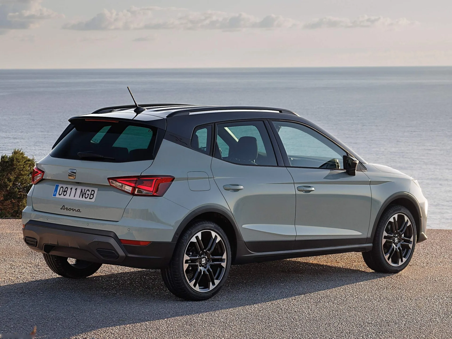 Seat Arona (2026) – zadní tříčtvrteční pohled
