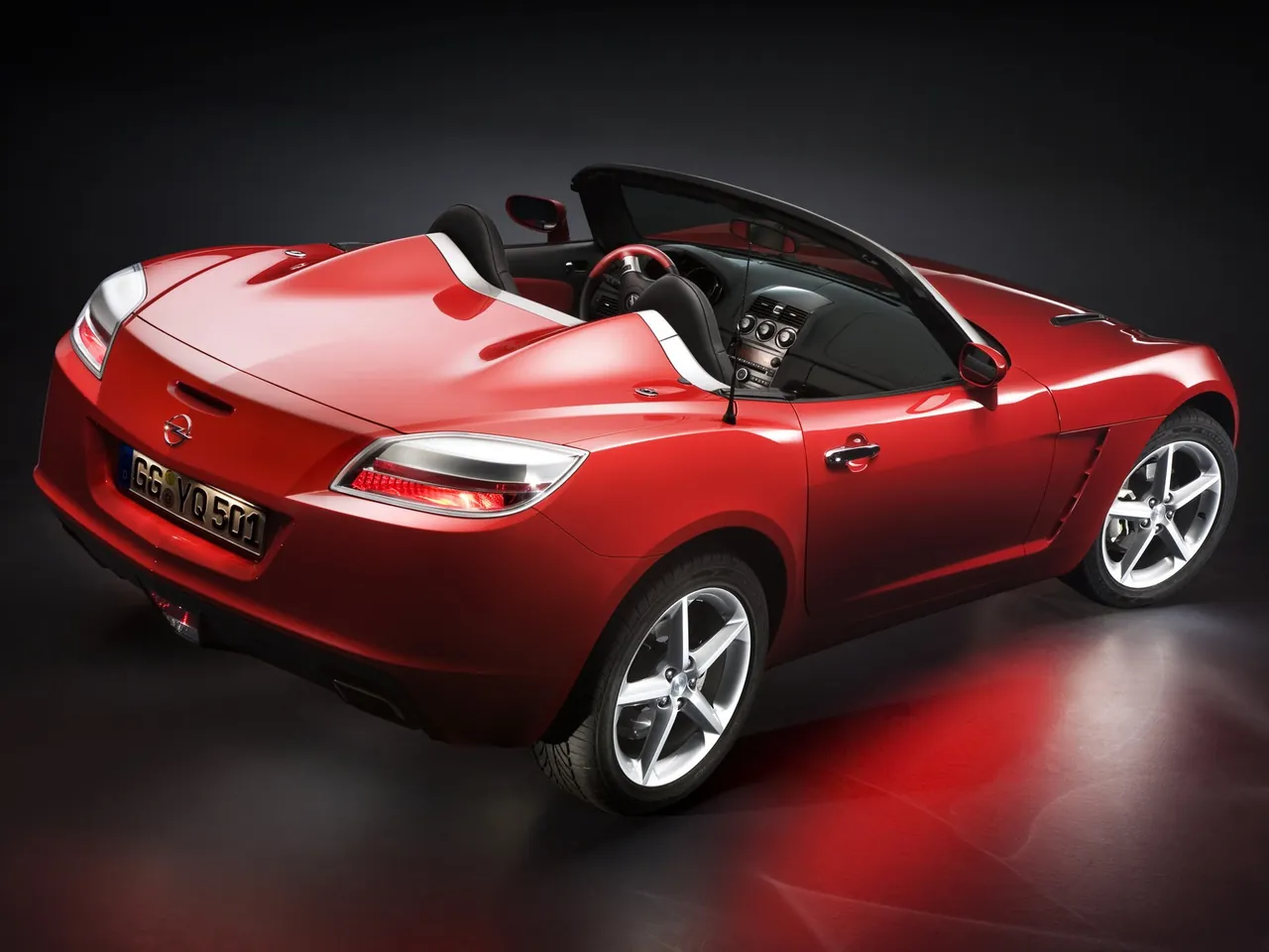 Opel GT (2007) – zadní tříčtvrteční pohled
