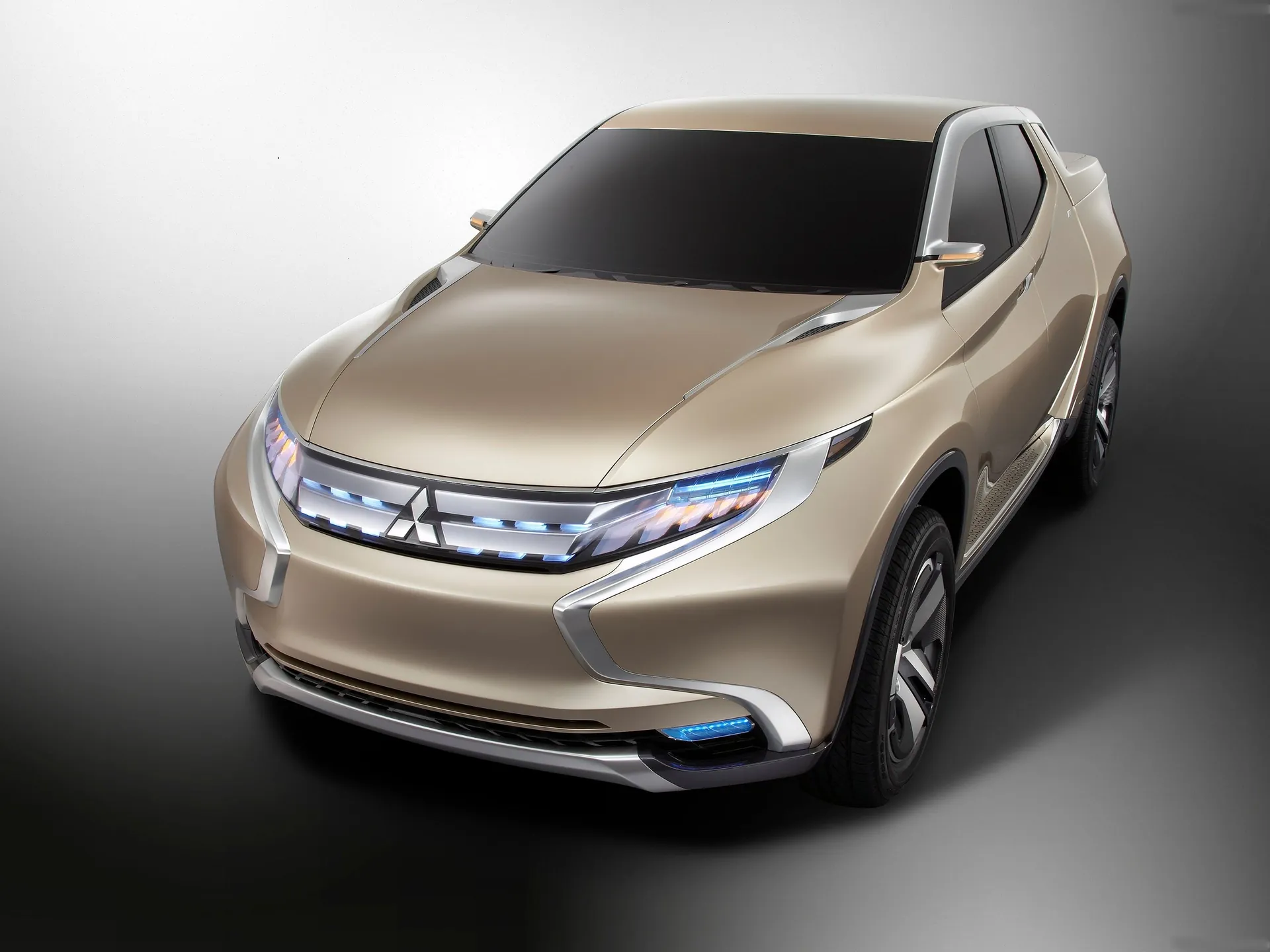 Mitsubishi GR-HEV Concept (2013)