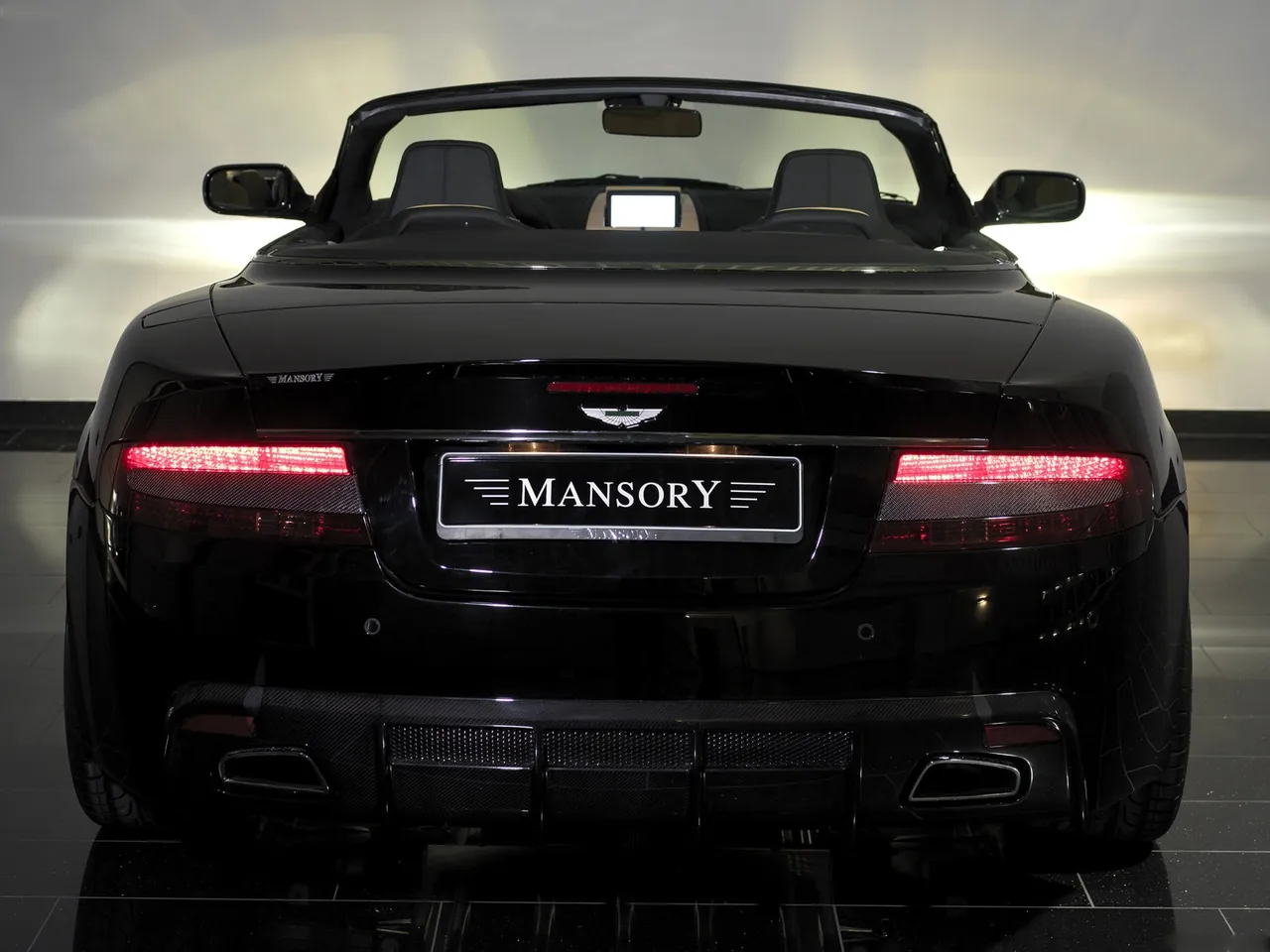 Mansory Aston Martin DB9 Volante (2005) – zezadu