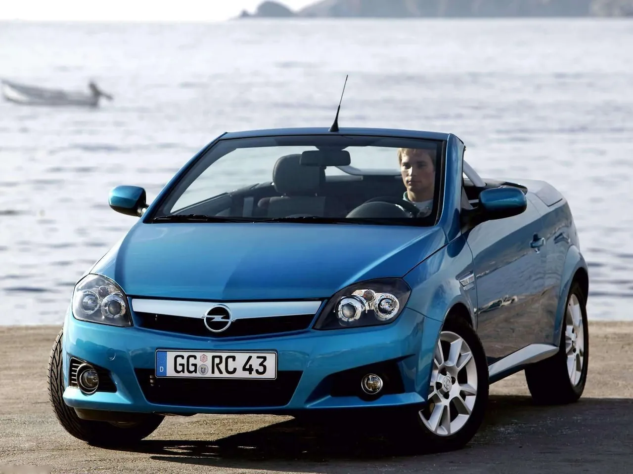 Opel Tigra Twin Top 1.8 (2005)