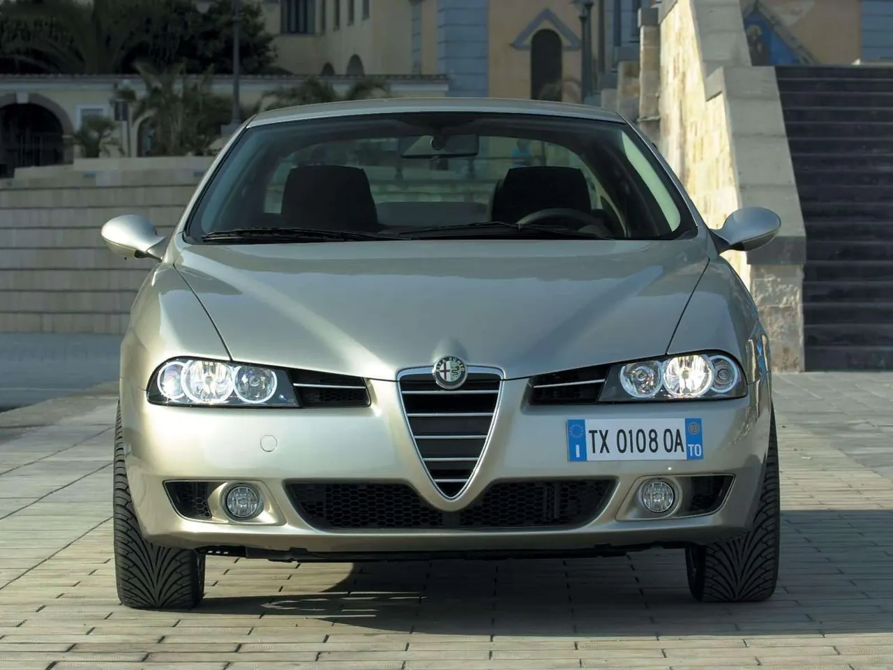 Alfa Romeo 156 2.4 JTD (2003) – zepředu