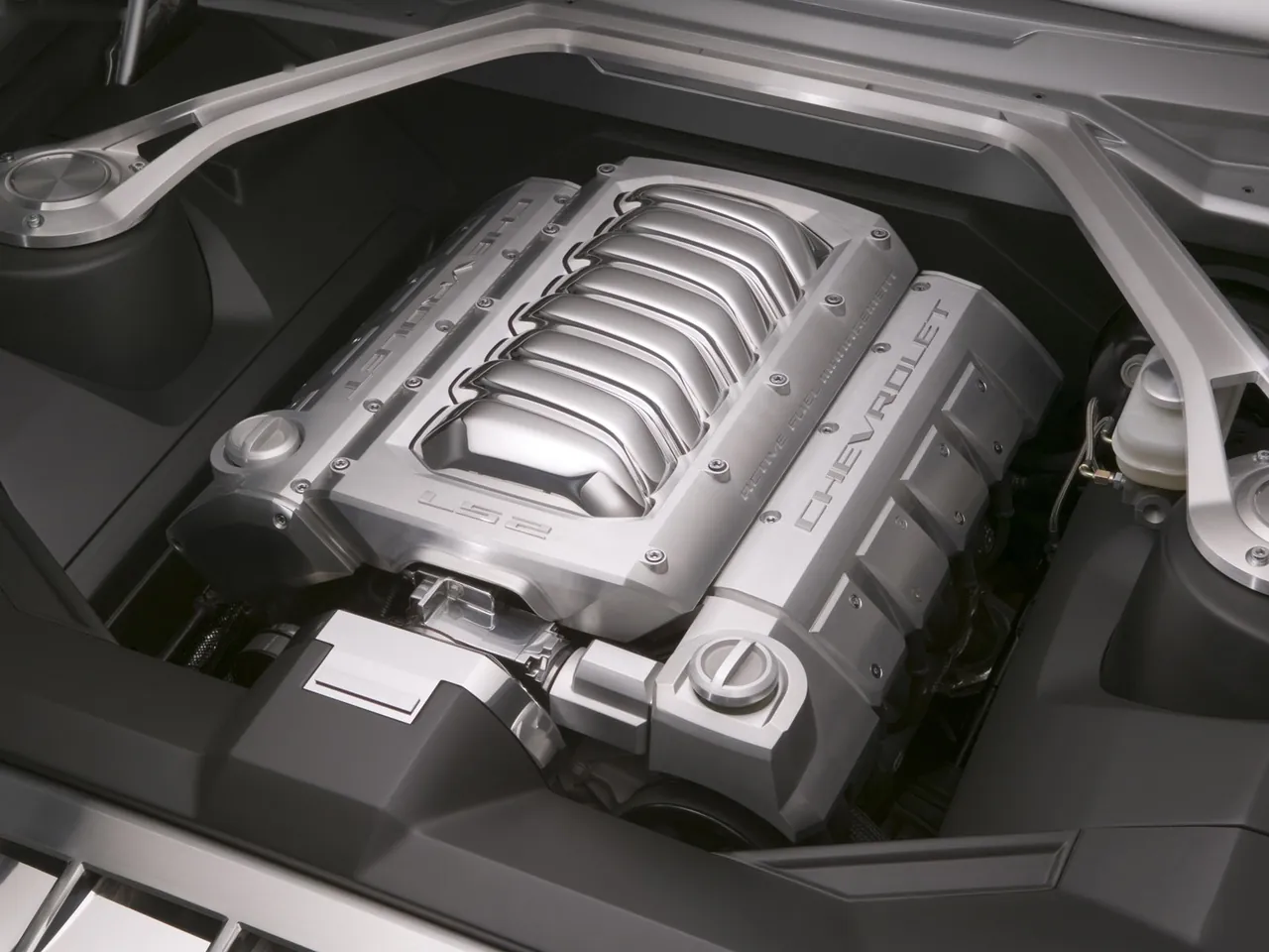 Chevrolet Camaro Concept (2006) - Engine Bay