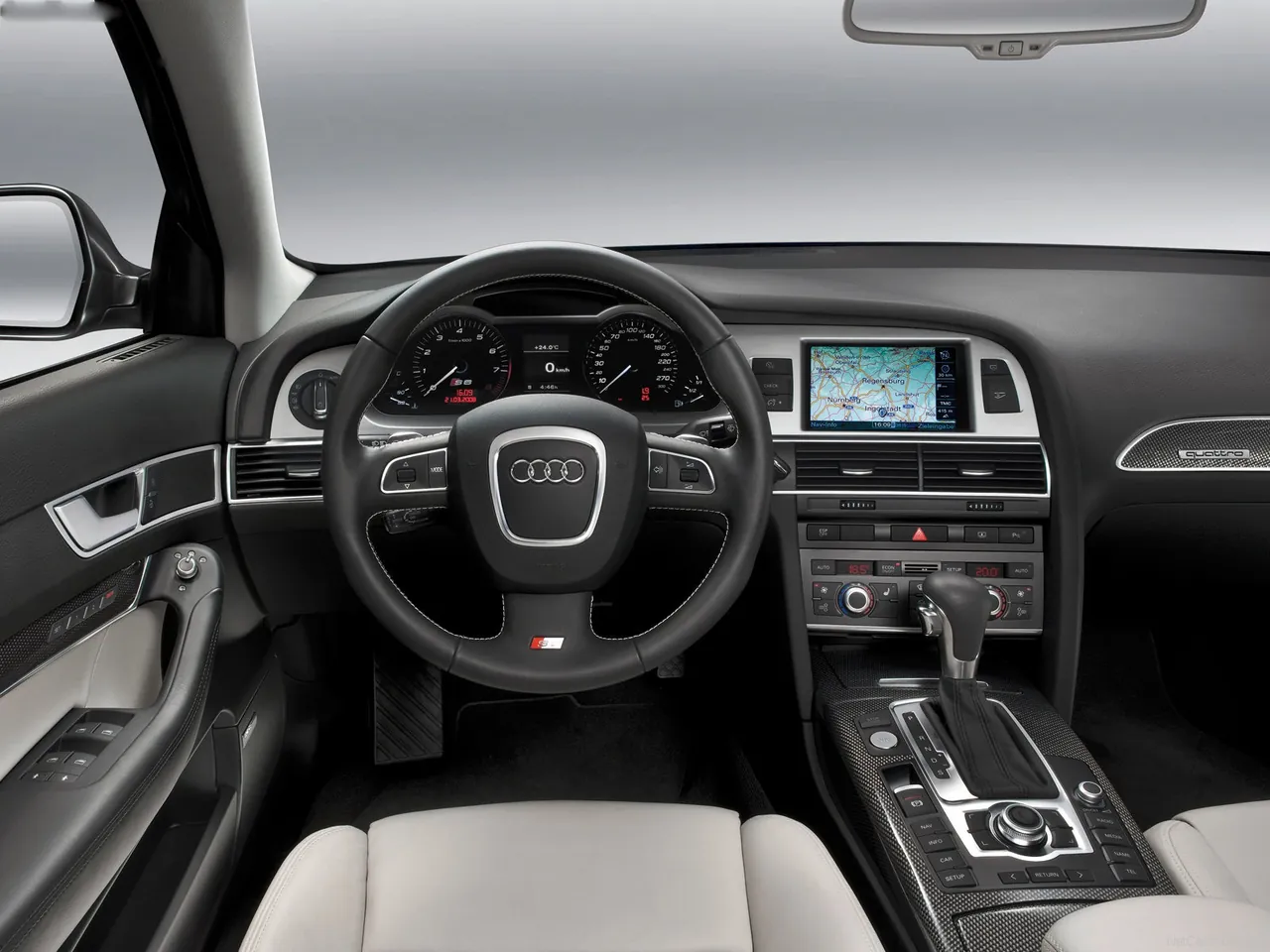 Audi S6 (2009) – interiér