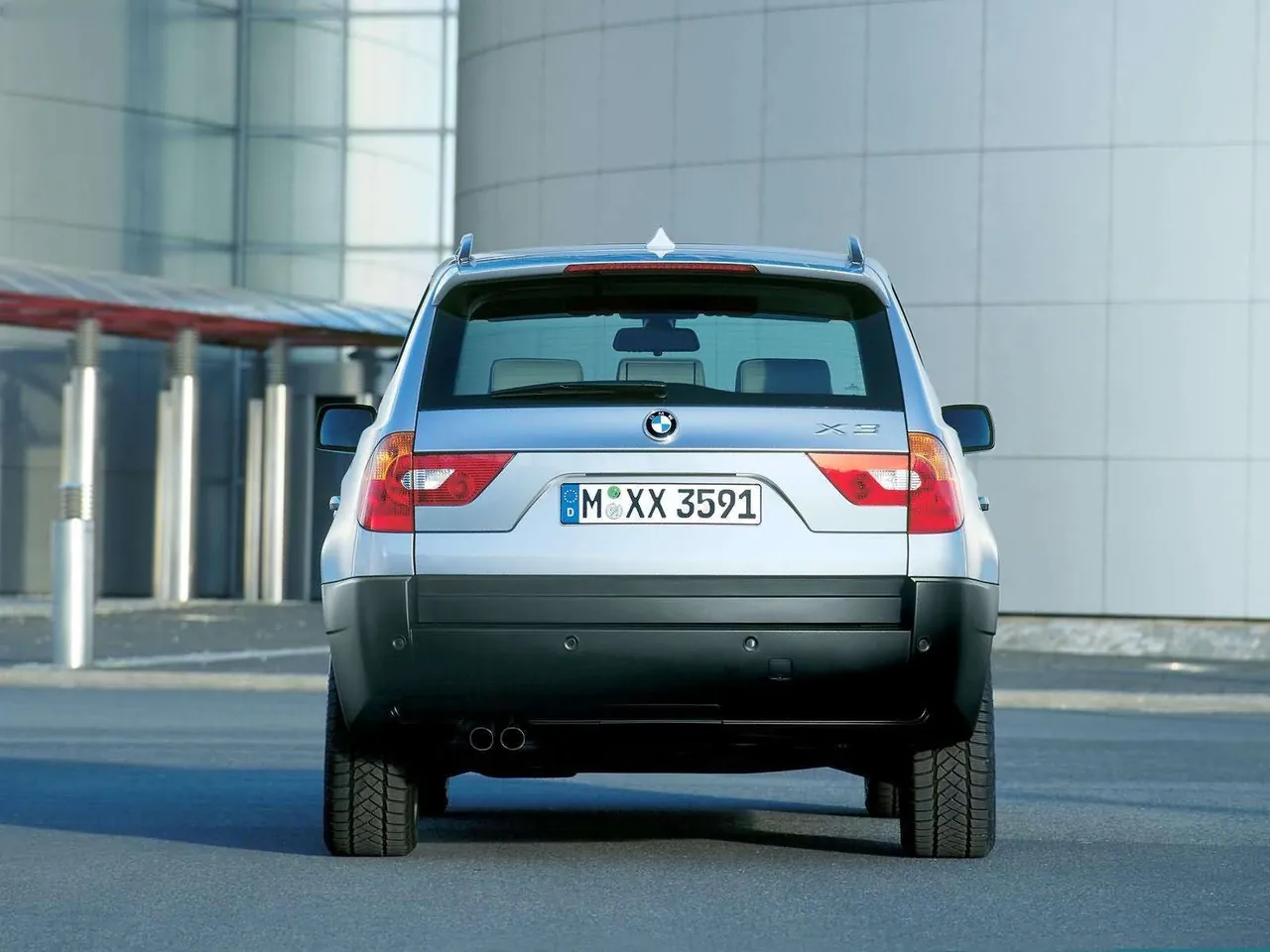 BMW X3 3.0i (2004) – zezadu