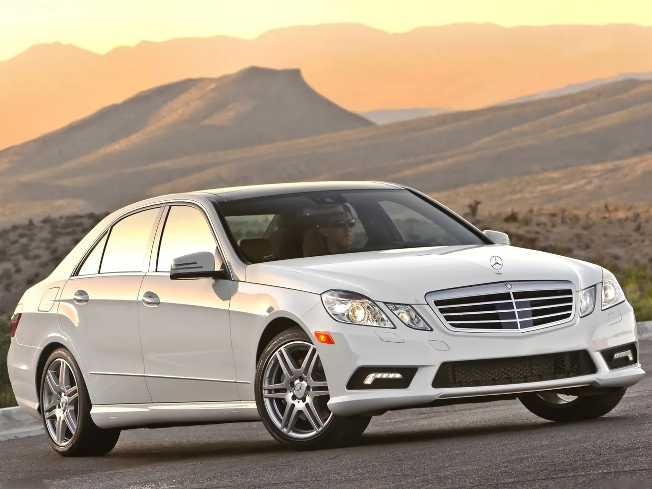 Mercedes-Benz E550 (2010)