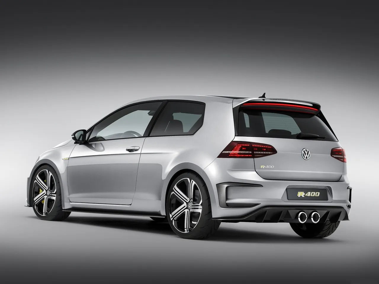 Volkswagen Golf R 400 Concept (2014) - Rear Three-Quarter