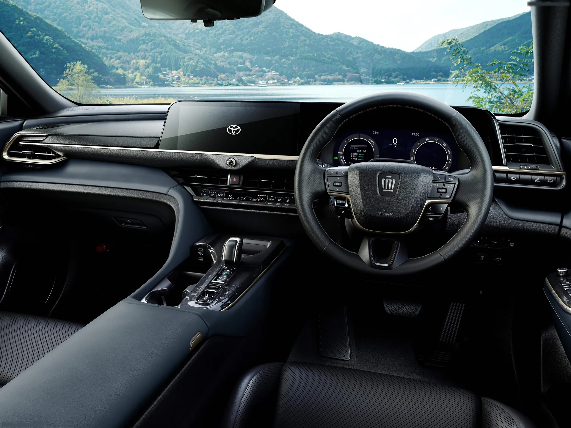 Toyota Crown Estate [JP] (2026) – interiér