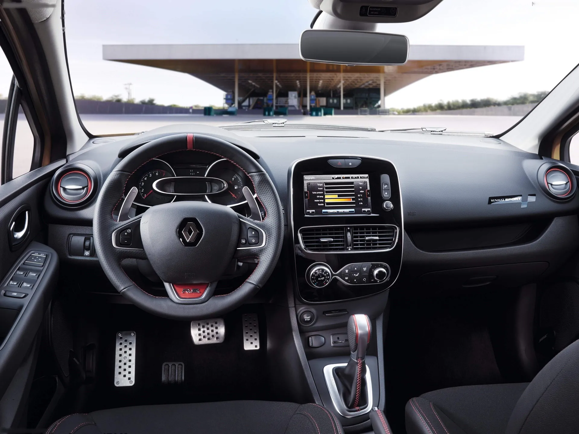 Renault Clio RS (2017) – interiér