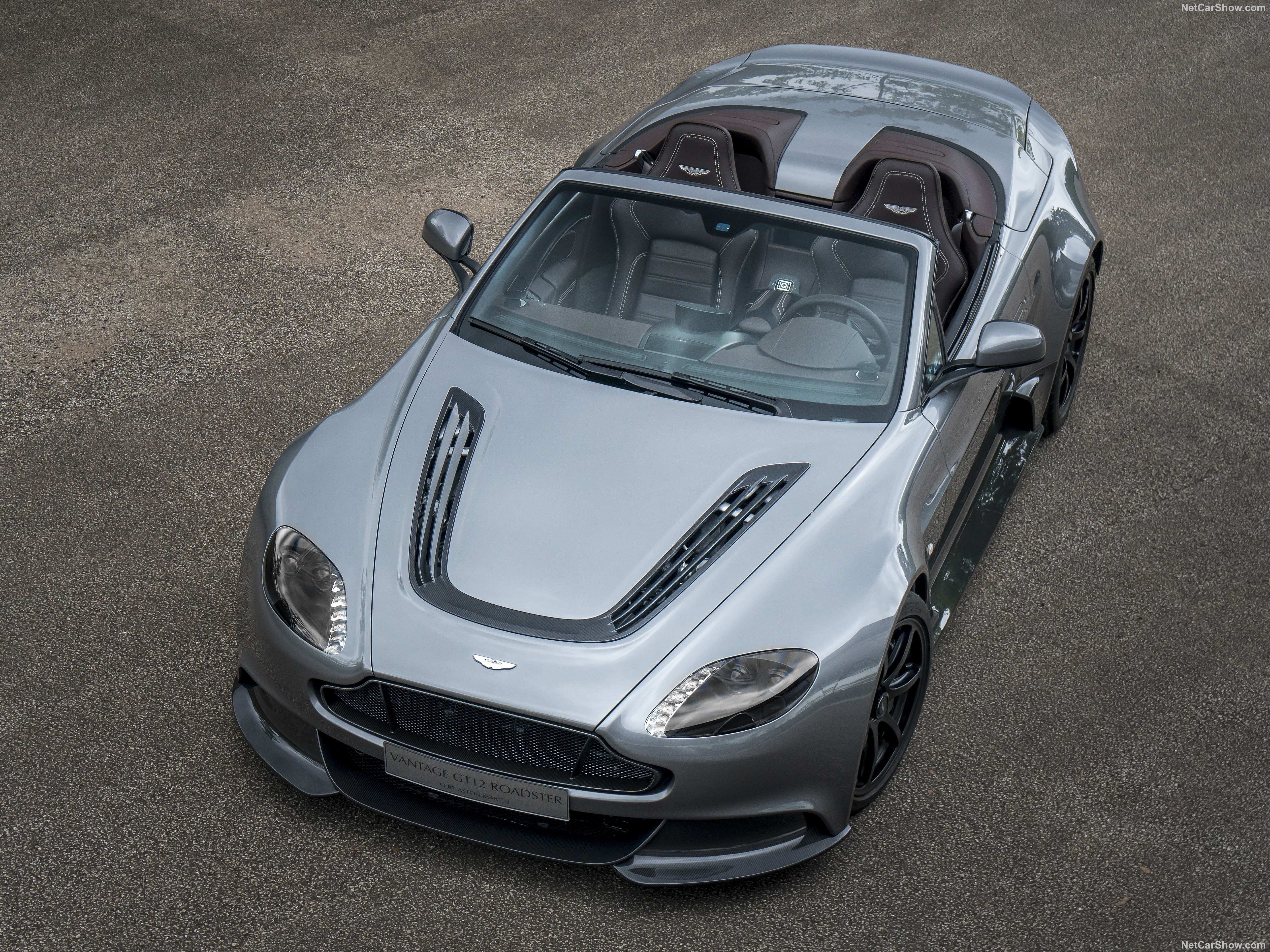 Aston Martin Vantage GT12 Roadster (2016)