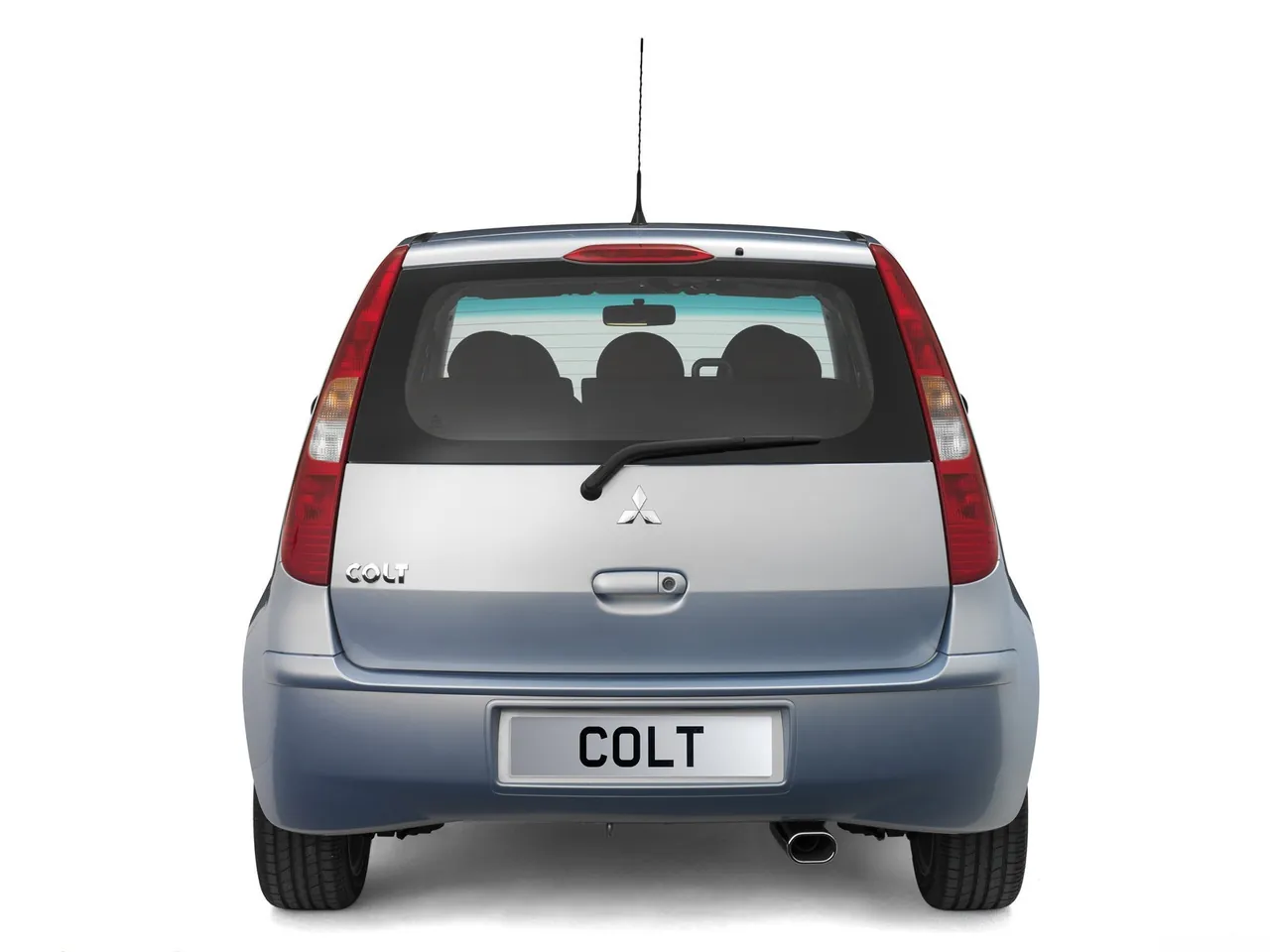 Mitsubishi Colt 5-door (2005) - Rear