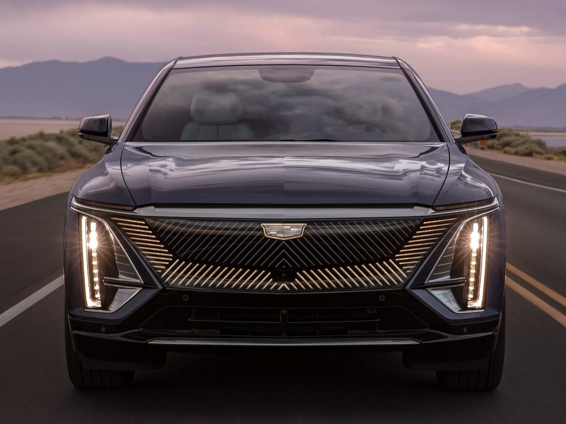 Cadillac Lyriq (2023) – zepředu